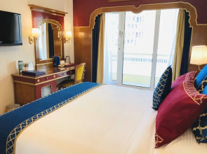 Кемпинг Riviera Hotel Dubai