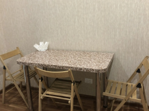 Uyutnaya V Otlichnom Rayone Goroda Flat