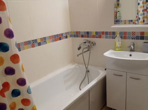 Квартира евродвухкомнатная на Революции 52 Б