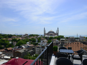 Отель Agora Life