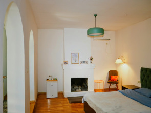 Отель Triple Eight