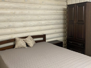 Частный Дом Уютный Домик в Лесу у Пруда