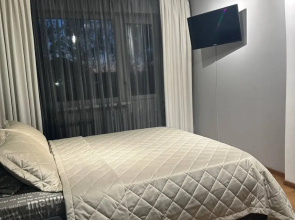 V Shelekhove 11 Flat