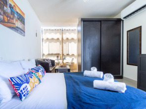 Nhe Machne Yehuda Apartments