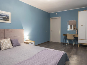 Квартира 2-комн с видом на озеро и горы