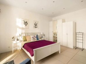 Апартаменты Flat in modern Provence