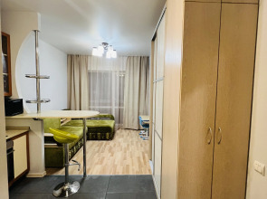 Квартира Уютная 2-х комнатная студия в хорошем районе