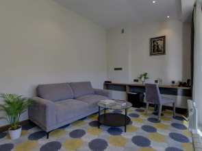 Отель Grand Khan Tengri