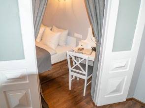 Old Brest Apartments