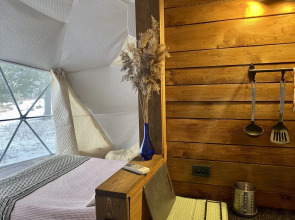 Глэмпинг Веззика