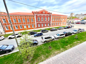 Уютные Апартаменты в Центре Города рядом с пл. Куйбышева (ул. Галактионовская 106А)