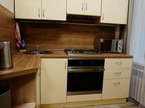 Апартаменты на Краснорядской 21