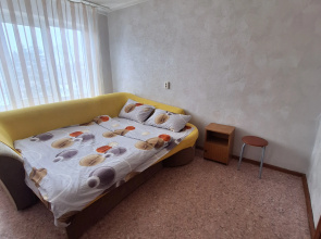 Tryokhkomnatnaya So Vsem  Neobkhodimym Dlya Komfortnogo Prozhivaniya V Tsentre Stanitsy Flat