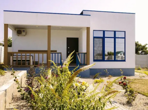 SantoRini Private House