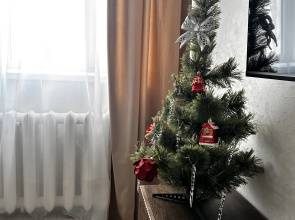 Sovremennaya  V Tsentre Sevastopolya Ploschad Ushakova Flat