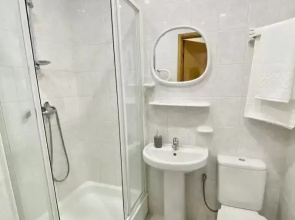 Отель Эдем