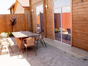 Белый песок