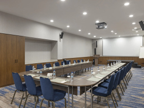 Отель Hampton by Hilton Istanbul Arnavutkoy