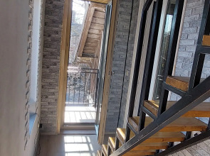 Апартаменты Двухуровневые апартаменты около музея ангелов