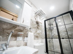 Отель Galapera Hotel