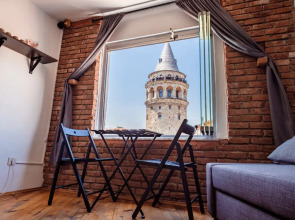 Апартаменты In the heart of Istanbul - Galata Tower view