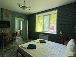 Гостевой дом House on Potapova