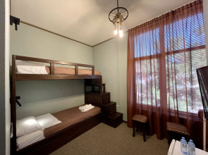 Отель Saloon Western