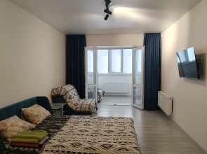 Uyutnaya Na Oktyabryskoy Ulitse 74 Flat