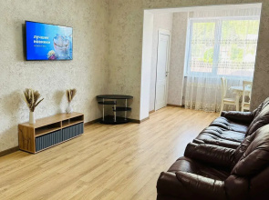 V Tsentre Goroda Gagra Abazgaa 55/4 Flat