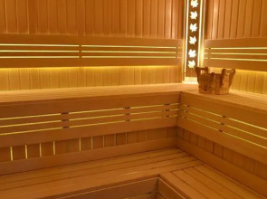 Отель Krokus Plaza