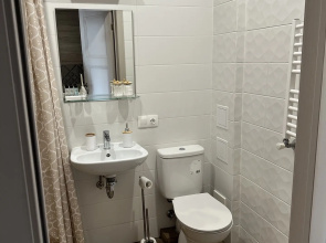 Апартаменты Studio With Lake View