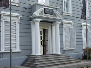 Hotel Twenties Tbilisi - Stay & Dine