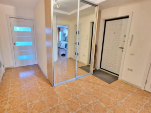 Квартира Краснозвездная 33