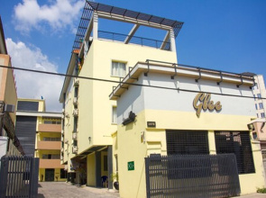 Glee Hotel