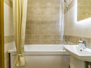 Апартаменты Vegas Apartments на Александра Хохлова