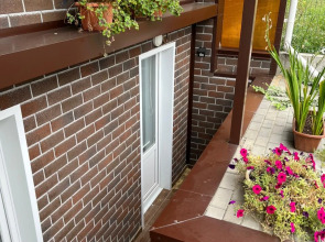 Гостевой дом Дом с лилиями