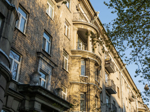 Апартаменты Modern Flat