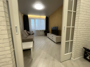 Квартира Уютная Напротив Железнодорожного Вокзала