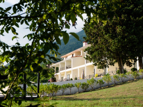 7 Kiparisov Hotel