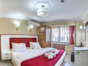 Отель Cihangir Palace