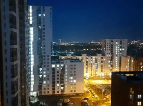 Квартира на Дружбы Народов 57