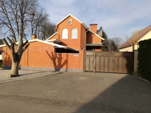 5 Living Quarters