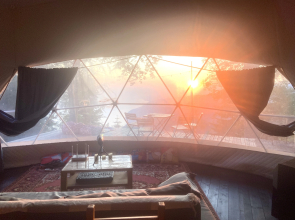 Глэмпинг Атмосфера