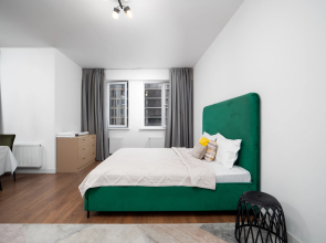 1-Komnatnaya Ryadom S Megoy 130 Flat