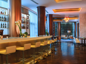 Отель Ренессанс Минск Конгресс и СПА Центр