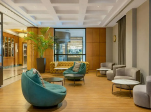 Отель Courtyard by Marriott Tbilisi