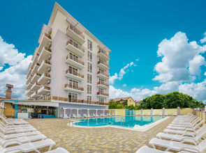 H2O Hotel