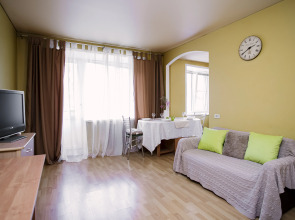 Квартира УK Атмосфера вблизи нaбережной pеки Kоторосль