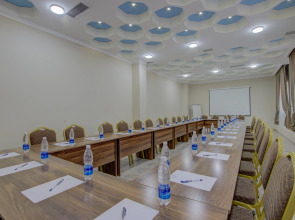 Отель Shah Palace