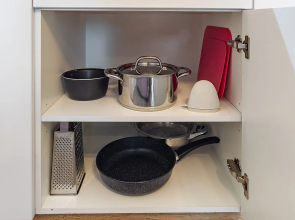 Апартаменты Просторная студия в центре на ул. Горького 23а Сова-Дом